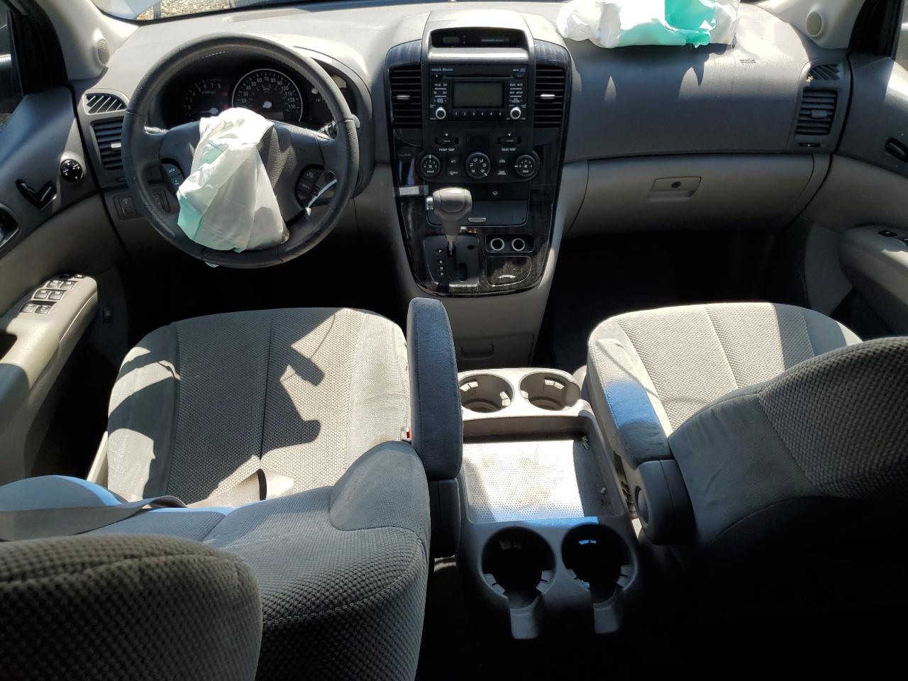 2012 KIA SEDONA