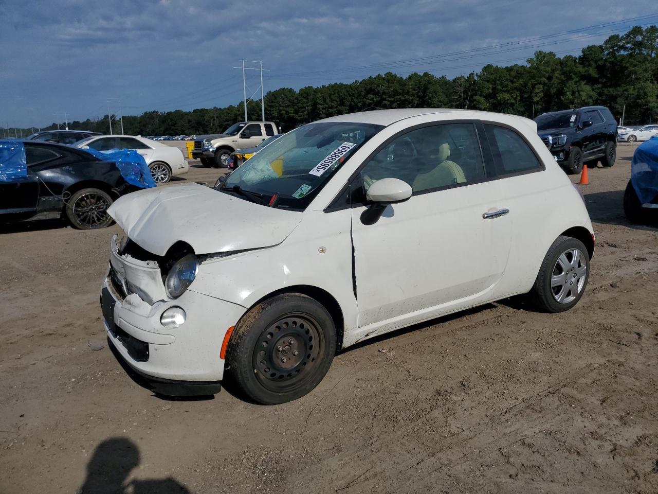 2015 FIAT 500