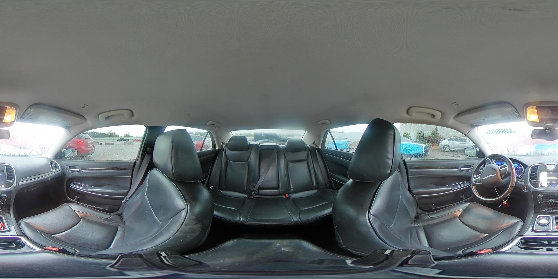 2019 CHRYSLER 300