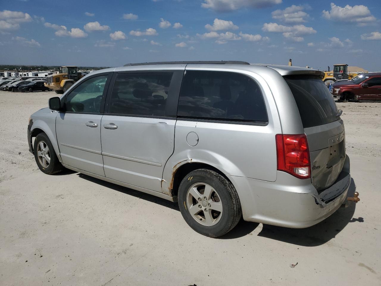 2011 DODGE GRAND CARAVAN