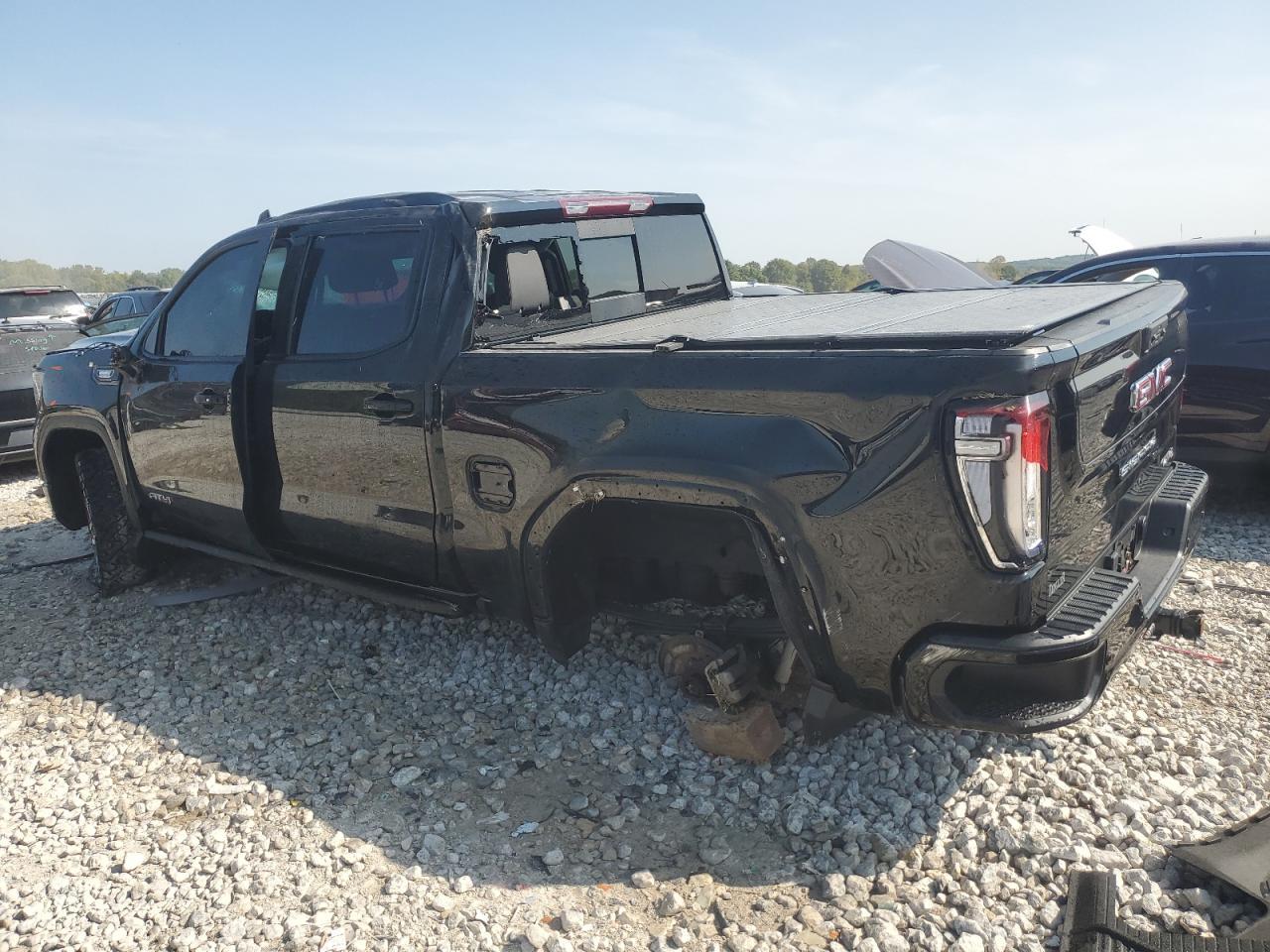 2022 GMC Sierra
