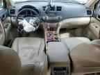 2010 TOYOTA HIGHLANDER