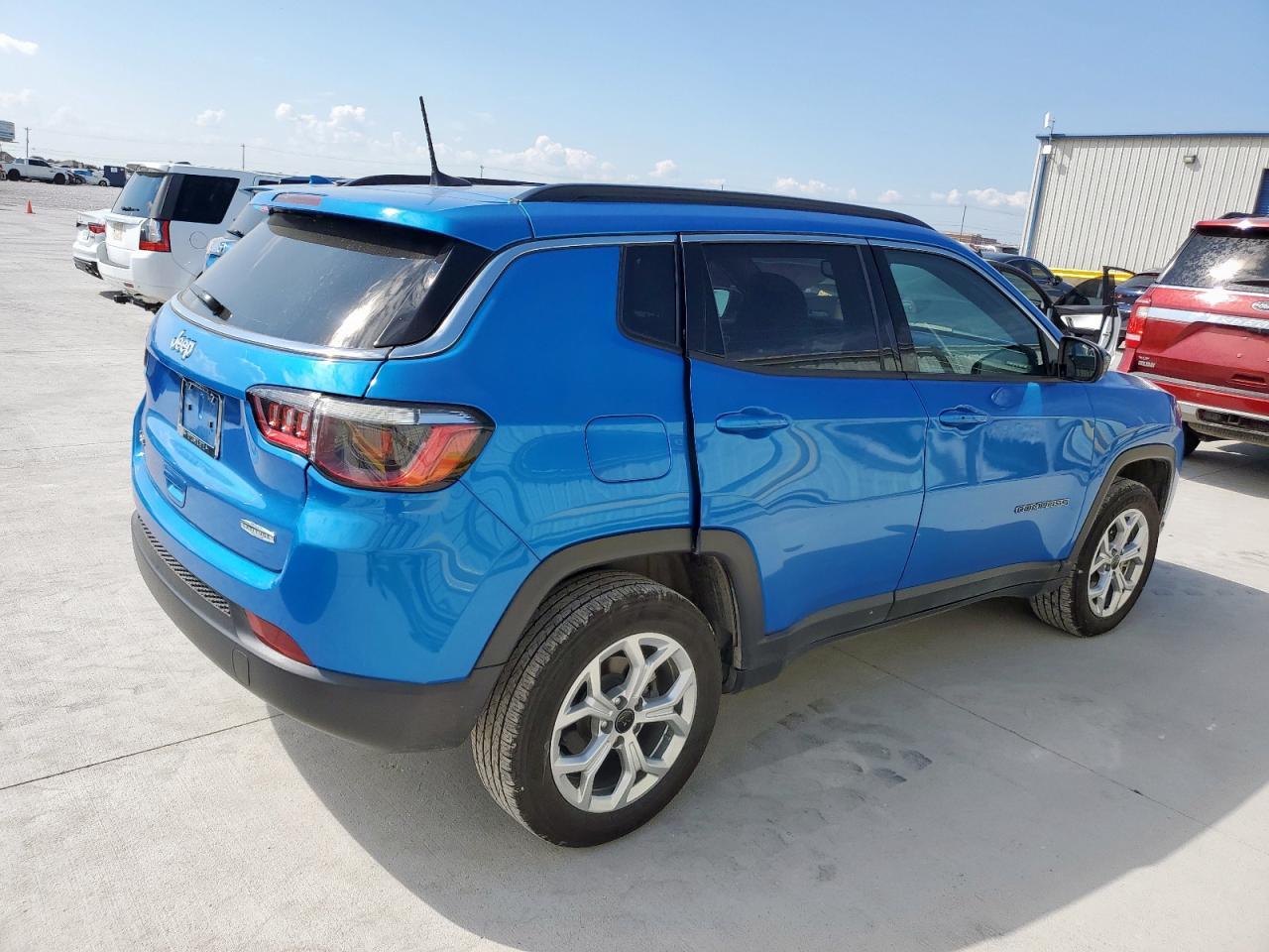2025 JEEP Compass