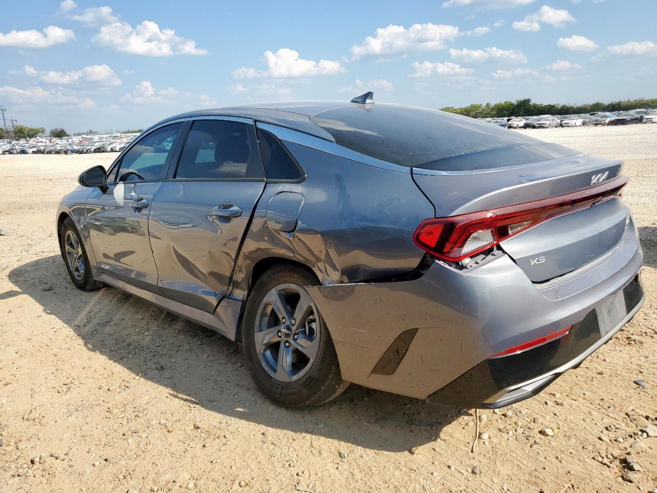 2023 KIA K5