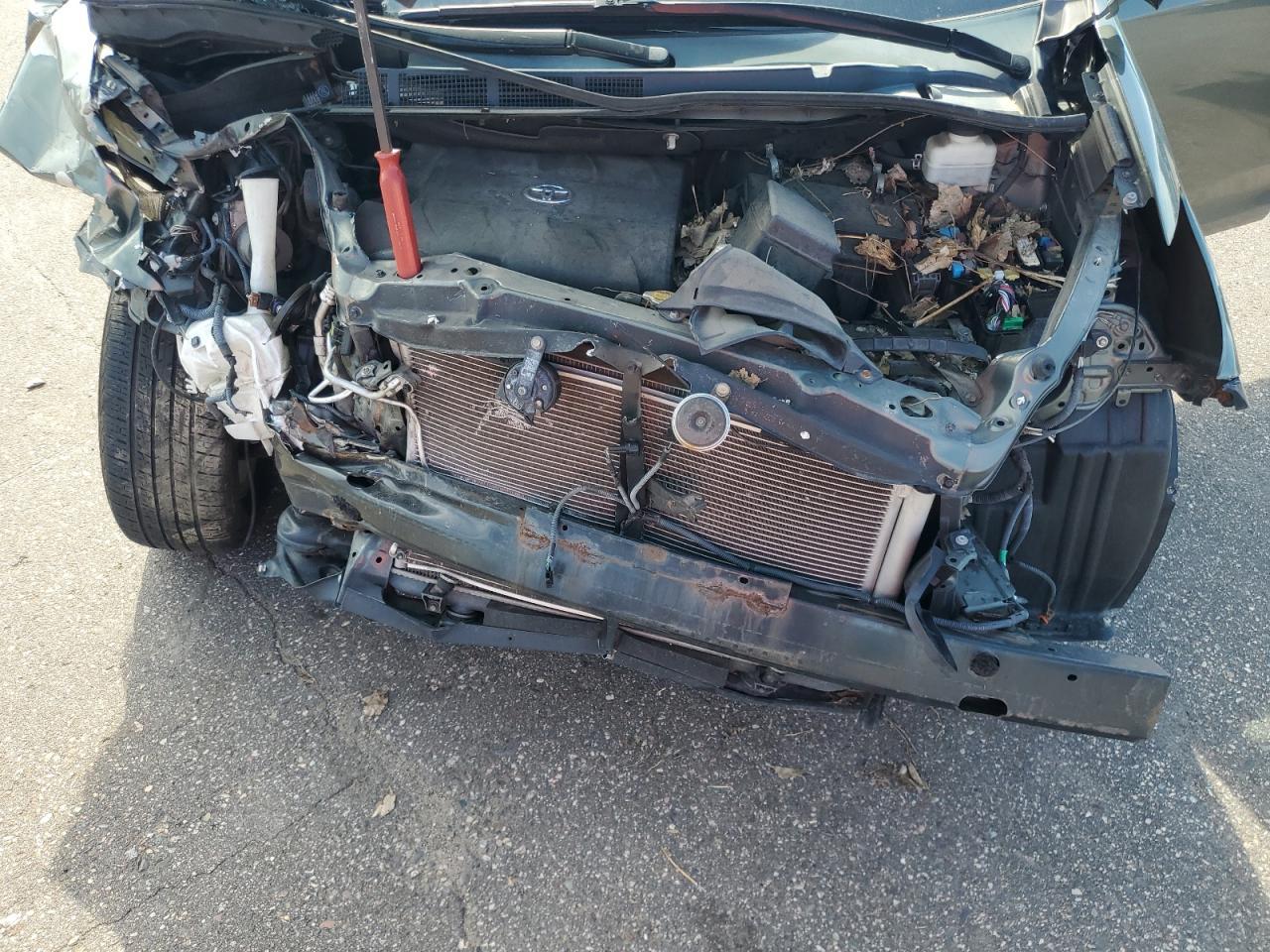 2012 TOYOTA SIENNA