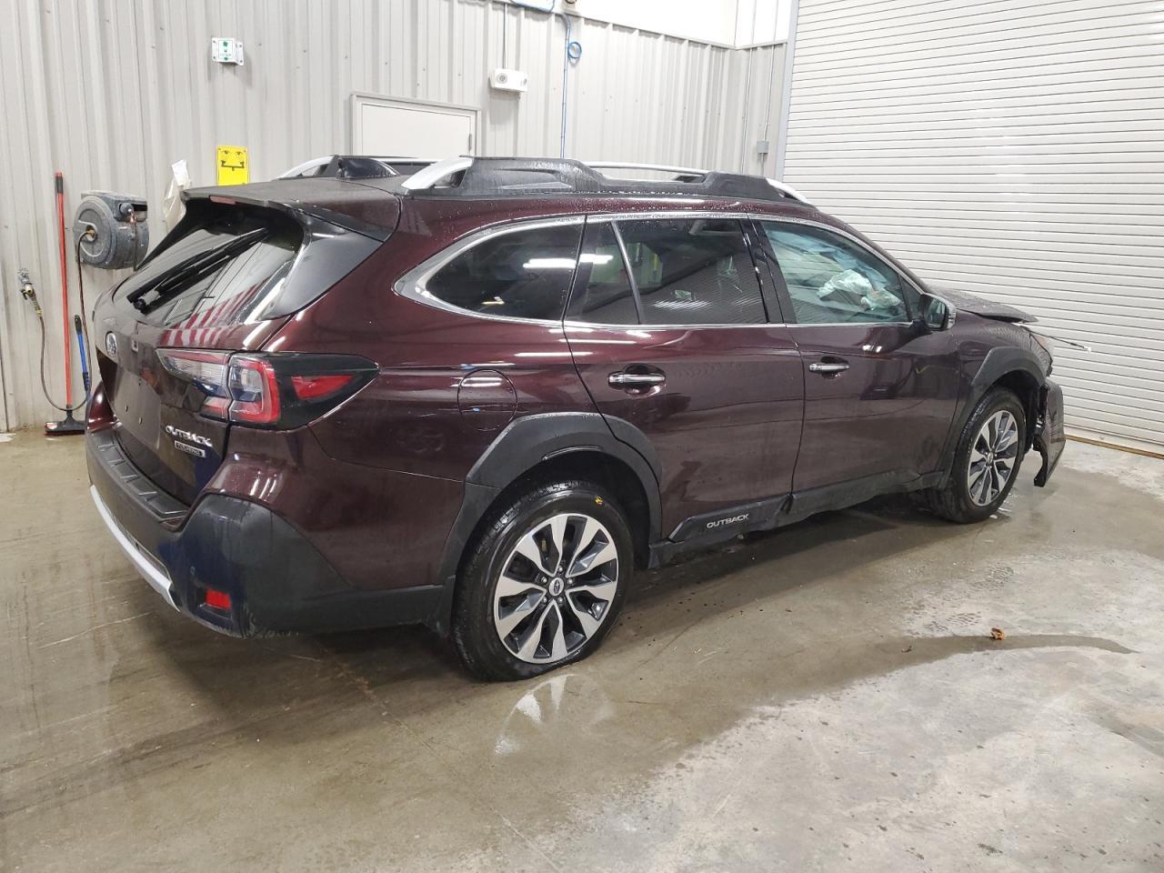 2023 SUBARU Outback