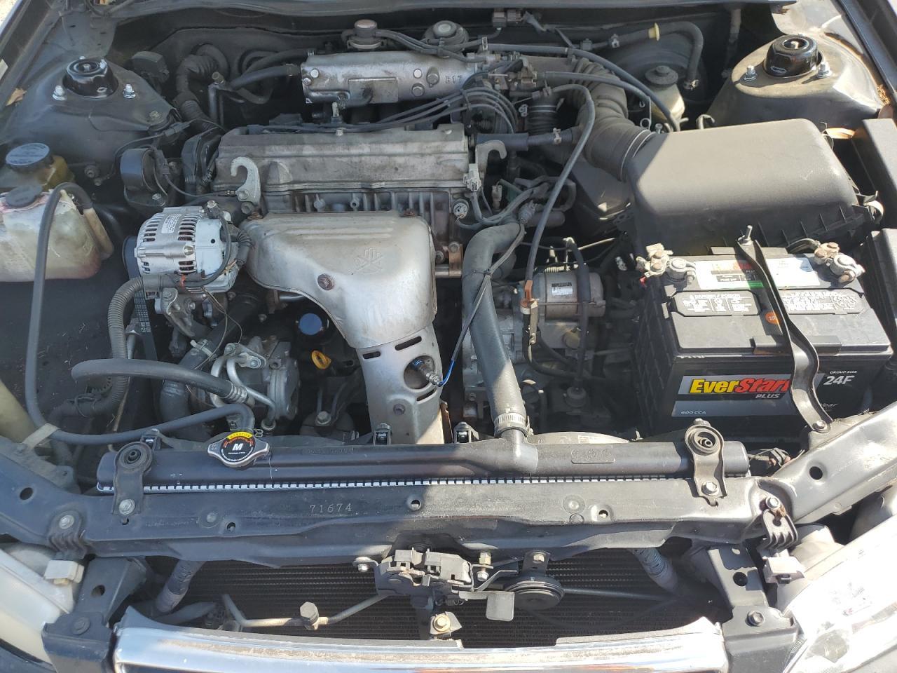 2001 TOYOTA CAMRY