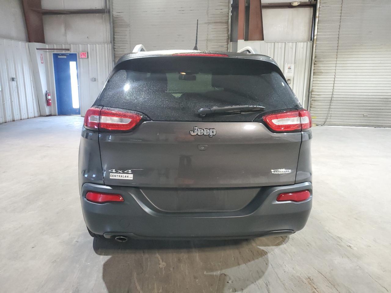 2018 JEEP CHEROKEE