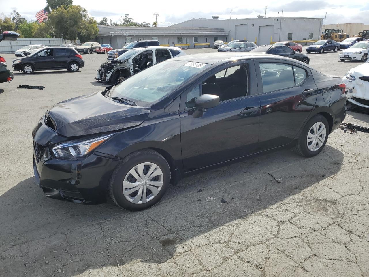 2022 NISSAN VERSA