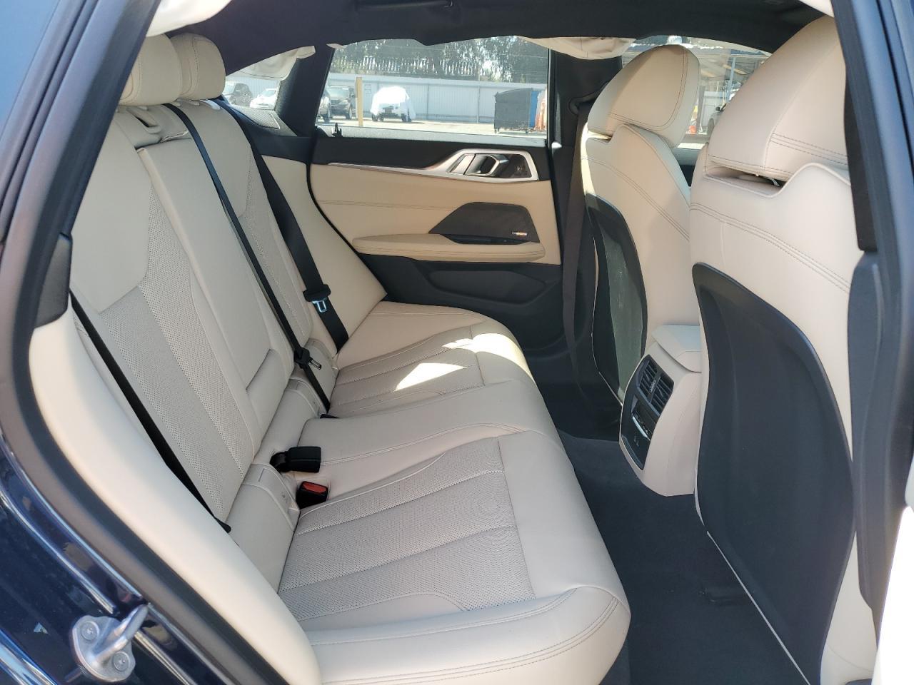 2025 BMW i4