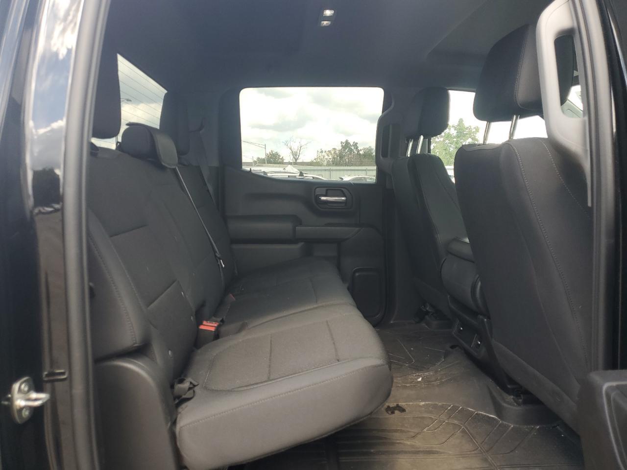 2021 CHEVROLET Silverado