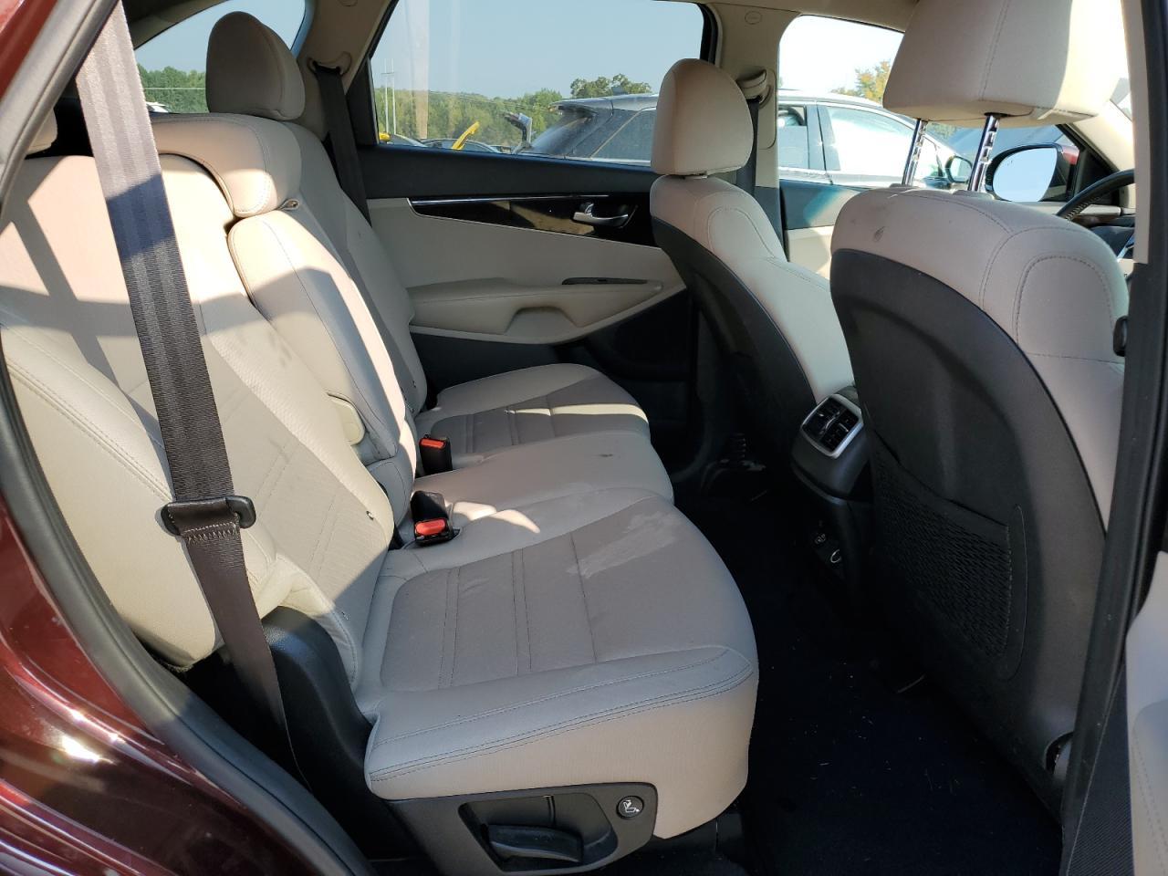 2020 KIA SORENTO