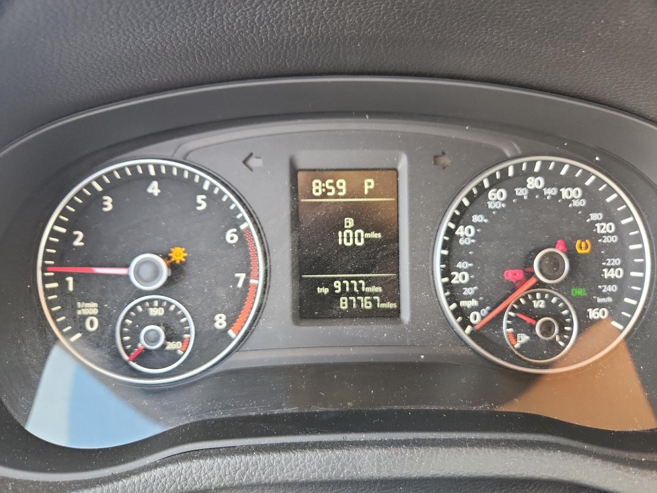 2015 VOLKSWAGEN Passat