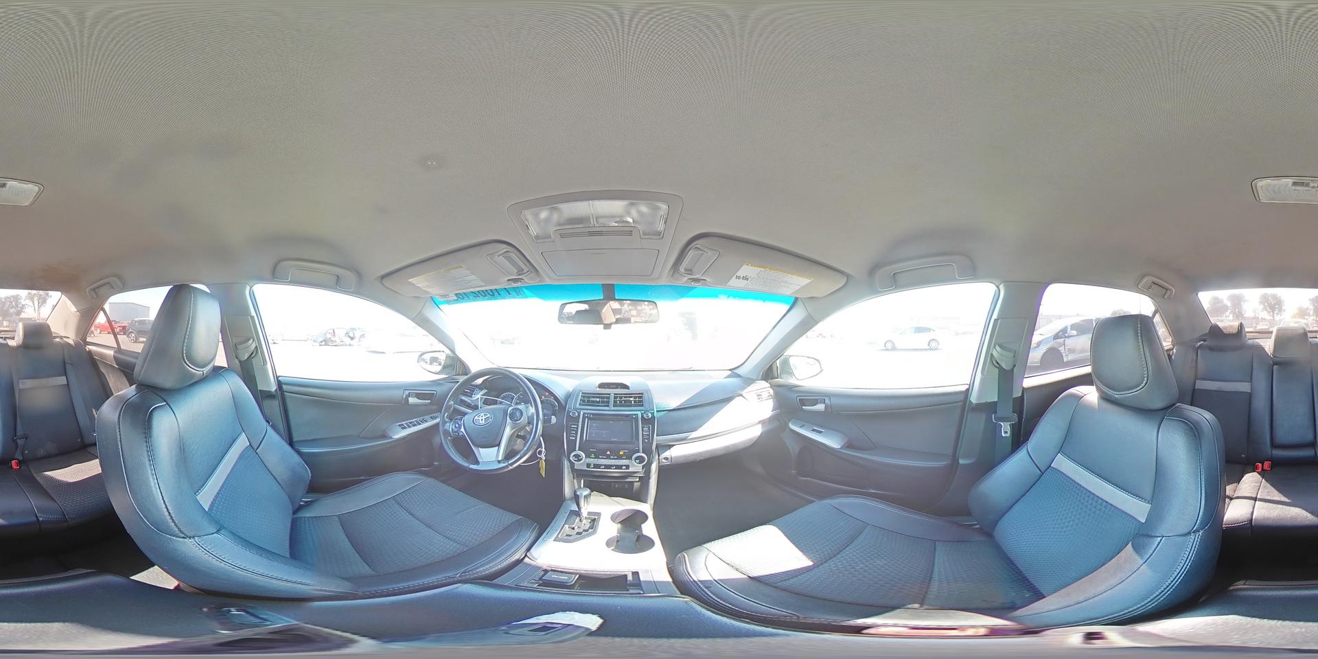 2014 TOYOTA CAMRY