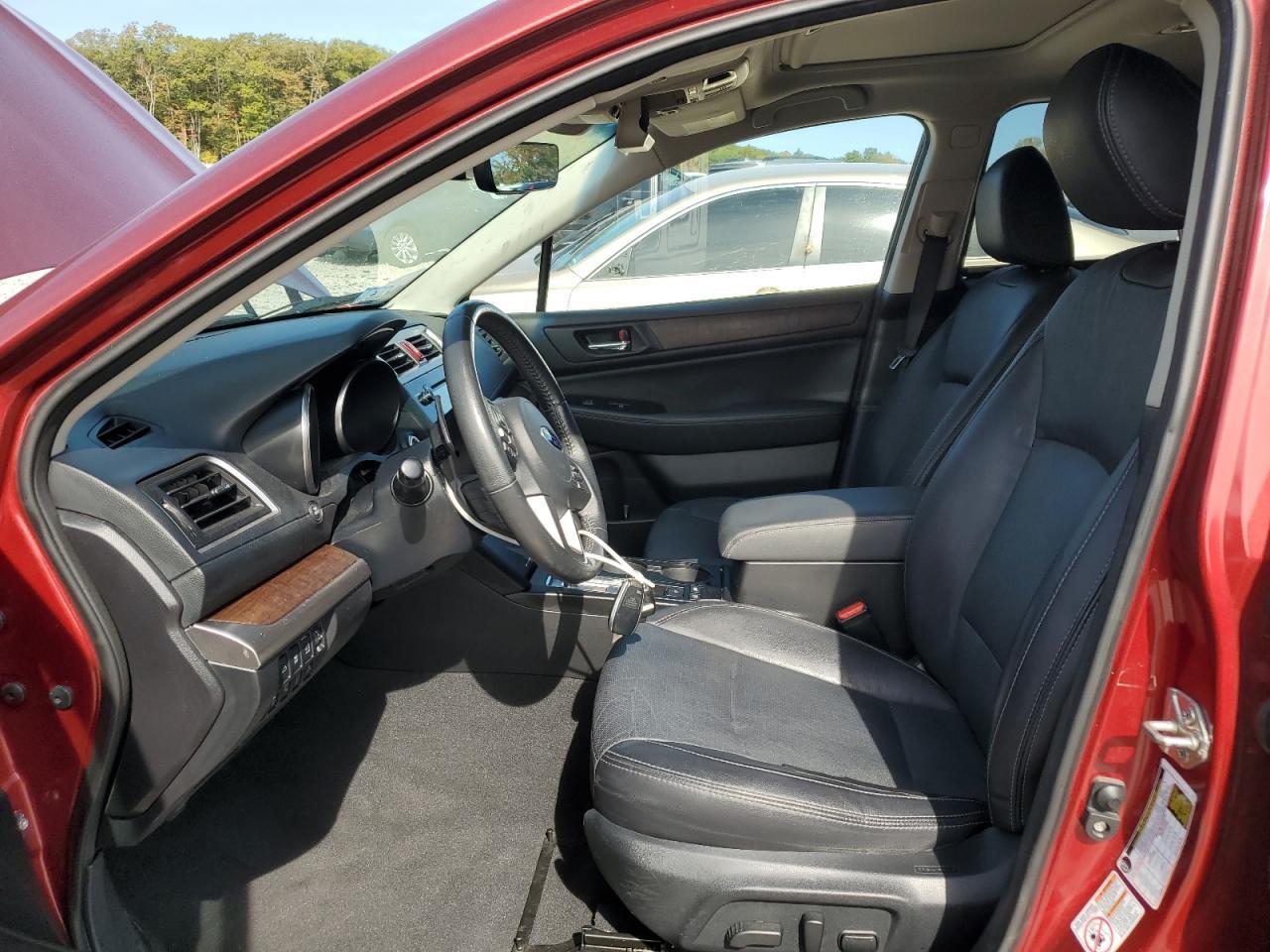 2017 SUBARU Outback