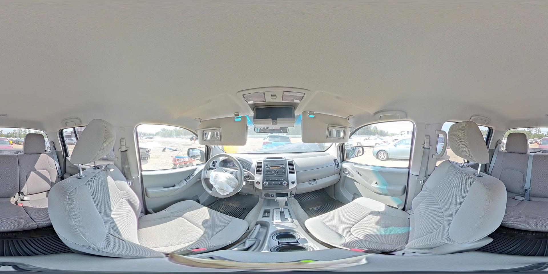 2012 NISSAN Frontier