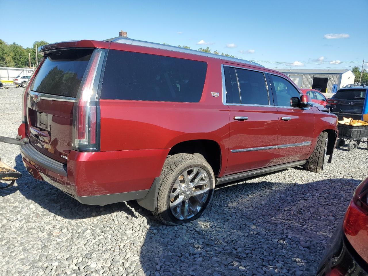 2018 CADILLAC Escalade ESV