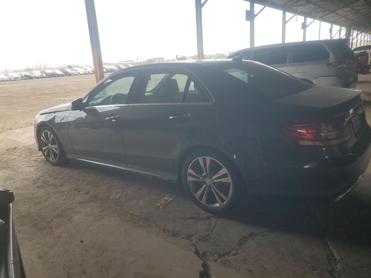 2016 MERCEDES-BENZ E-Class