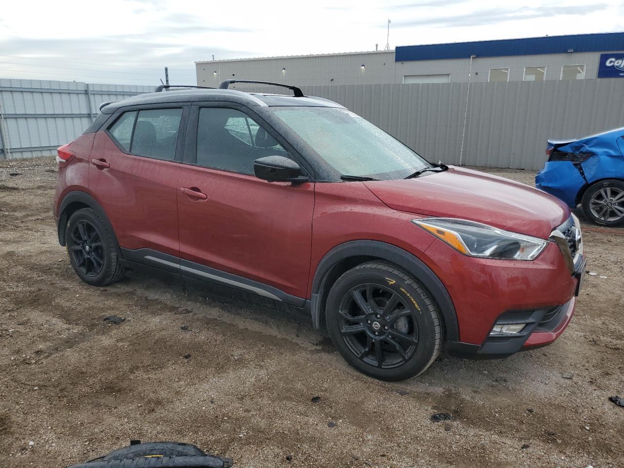 2020 NISSAN KICKS