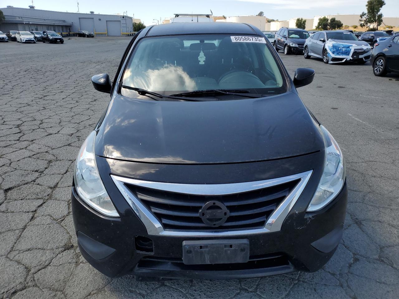2017 NISSAN VERSA