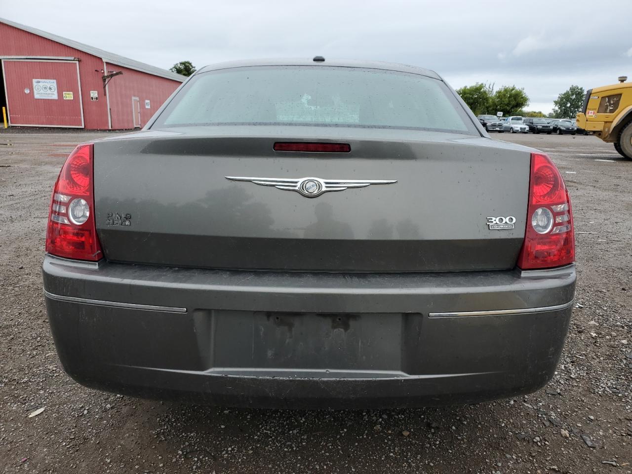 2010 CHRYSLER 300