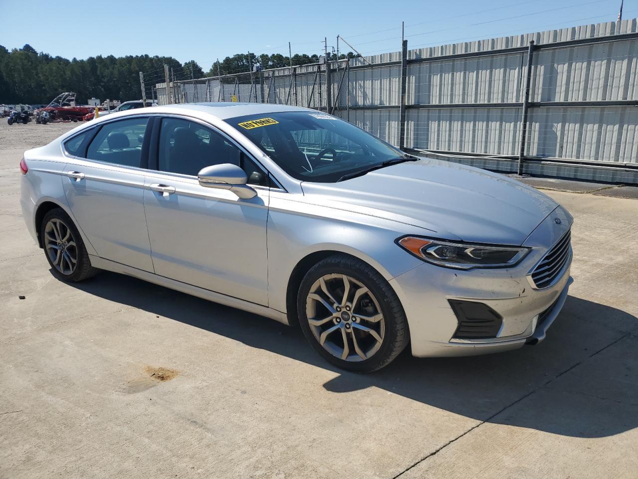 2019 FORD FUSION