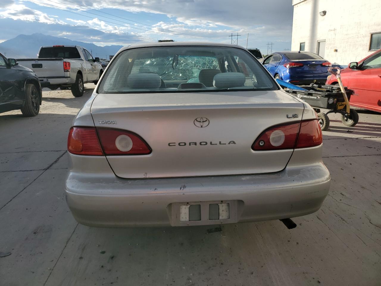 2001 TOYOTA COROLLA