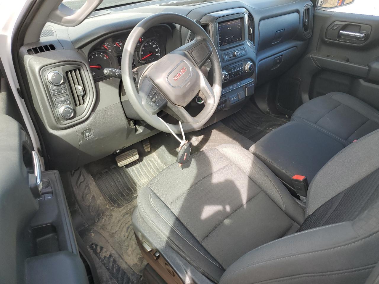 2025 GMC Sierra