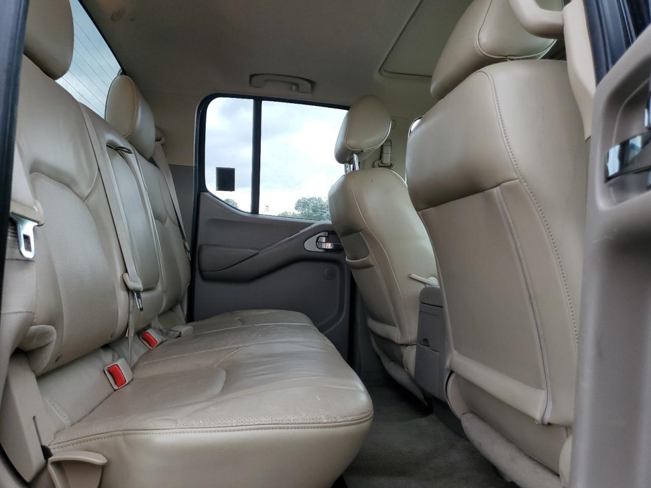 2009 NISSAN Frontier