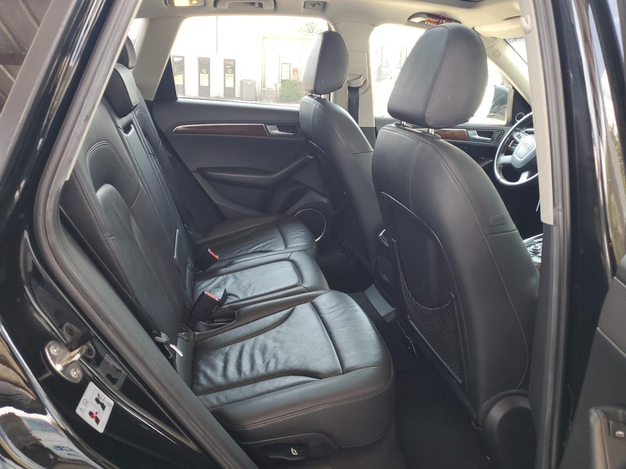 2011 AUDI Q5