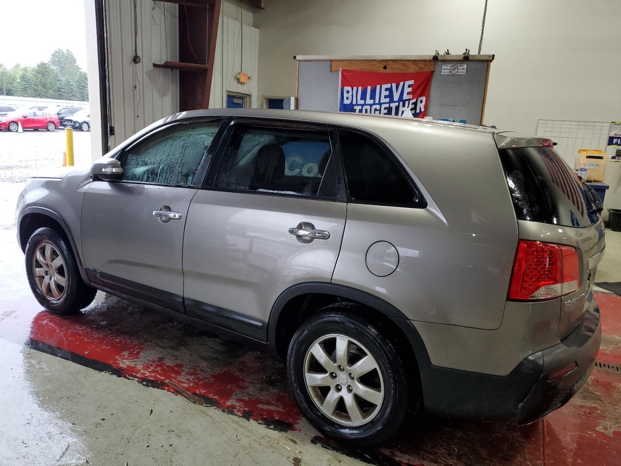 2011 KIA SORENTO