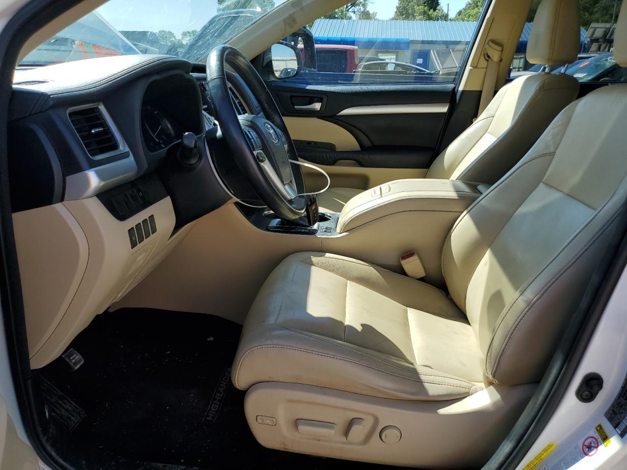 2014 TOYOTA HIGHLANDER