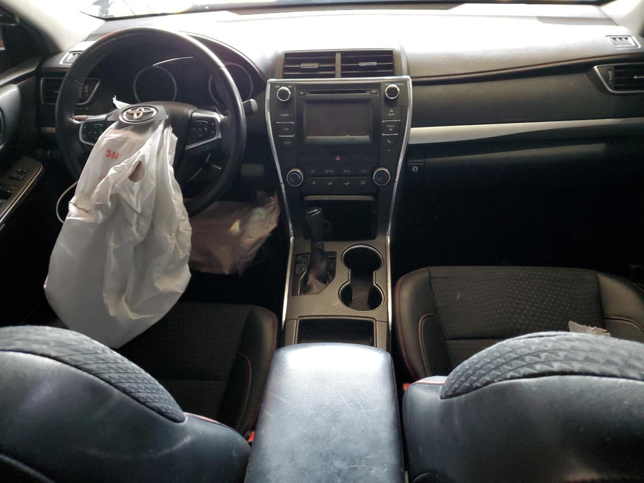 2015 TOYOTA CAMRY