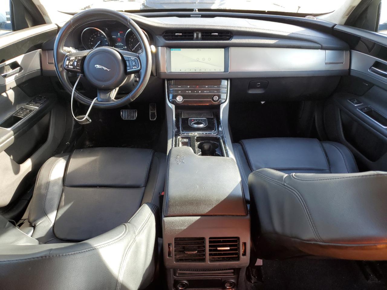 2020 JAGUAR XF