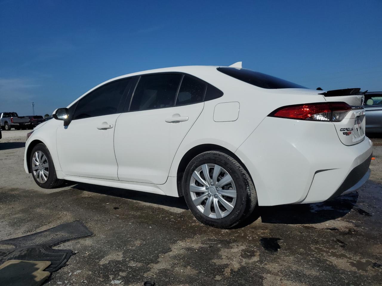 2022 TOYOTA COROLLA