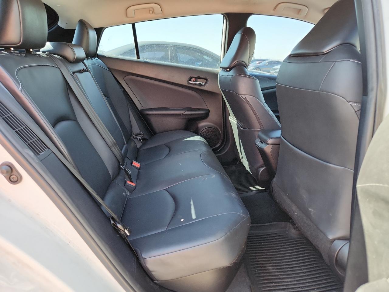 2022 TOYOTA Prius Prime