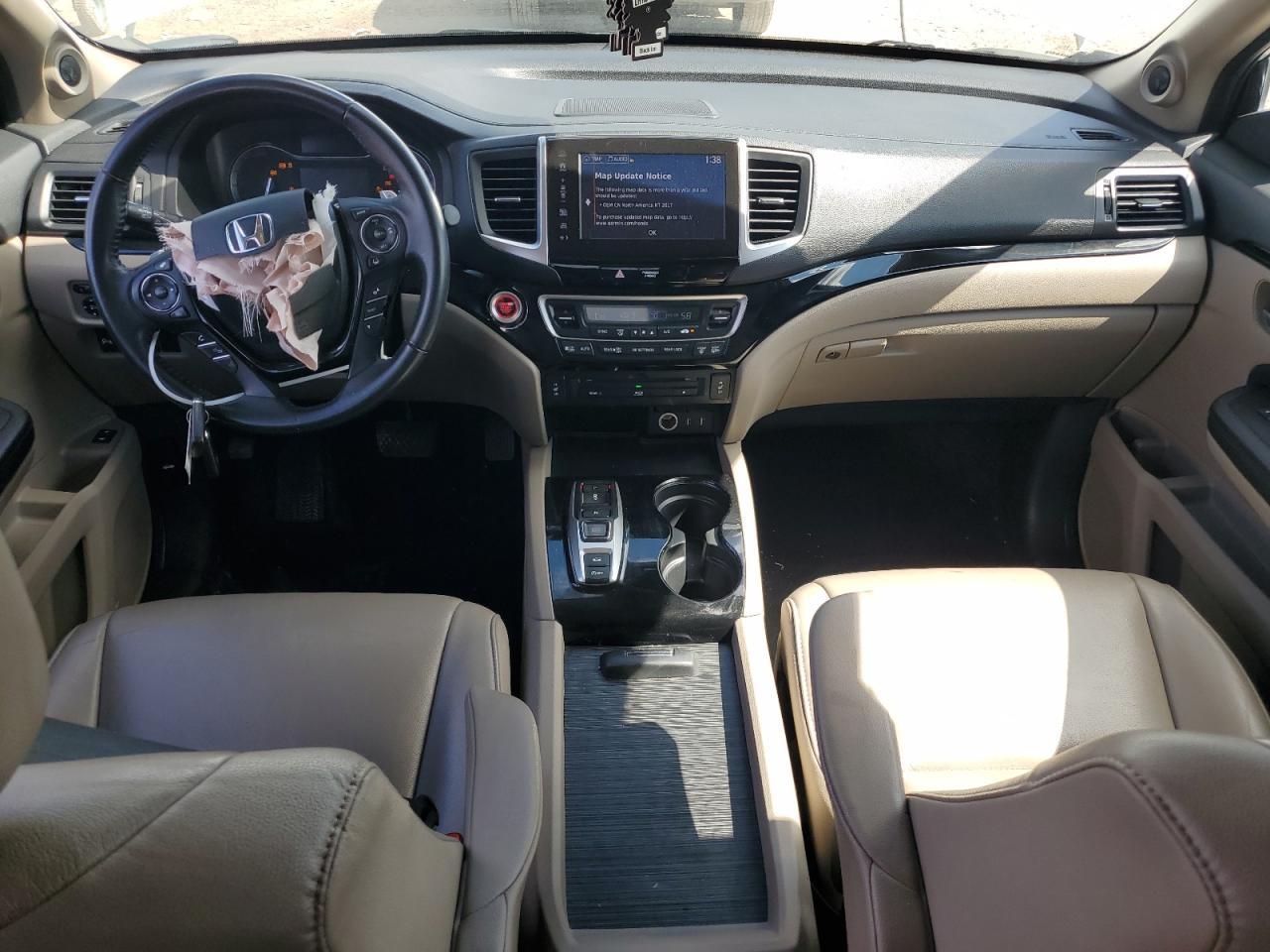 2017 HONDA PILOT