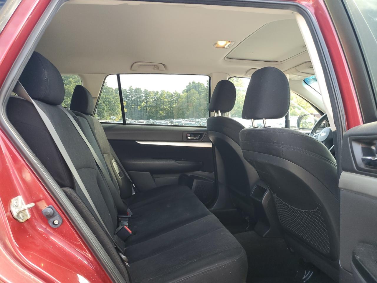2013 SUBARU Outback