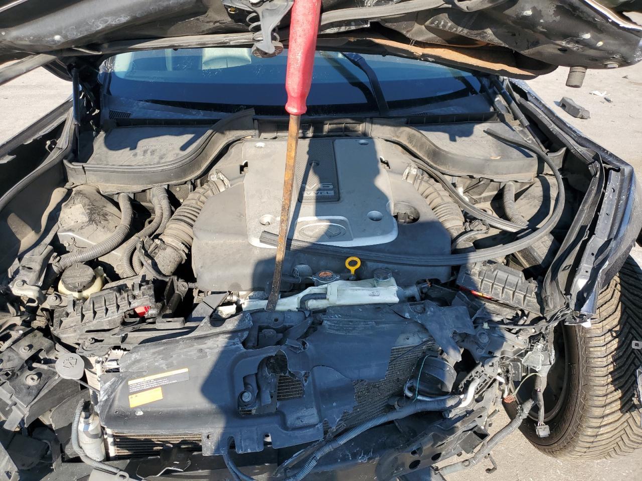 2011 INFINITI G37