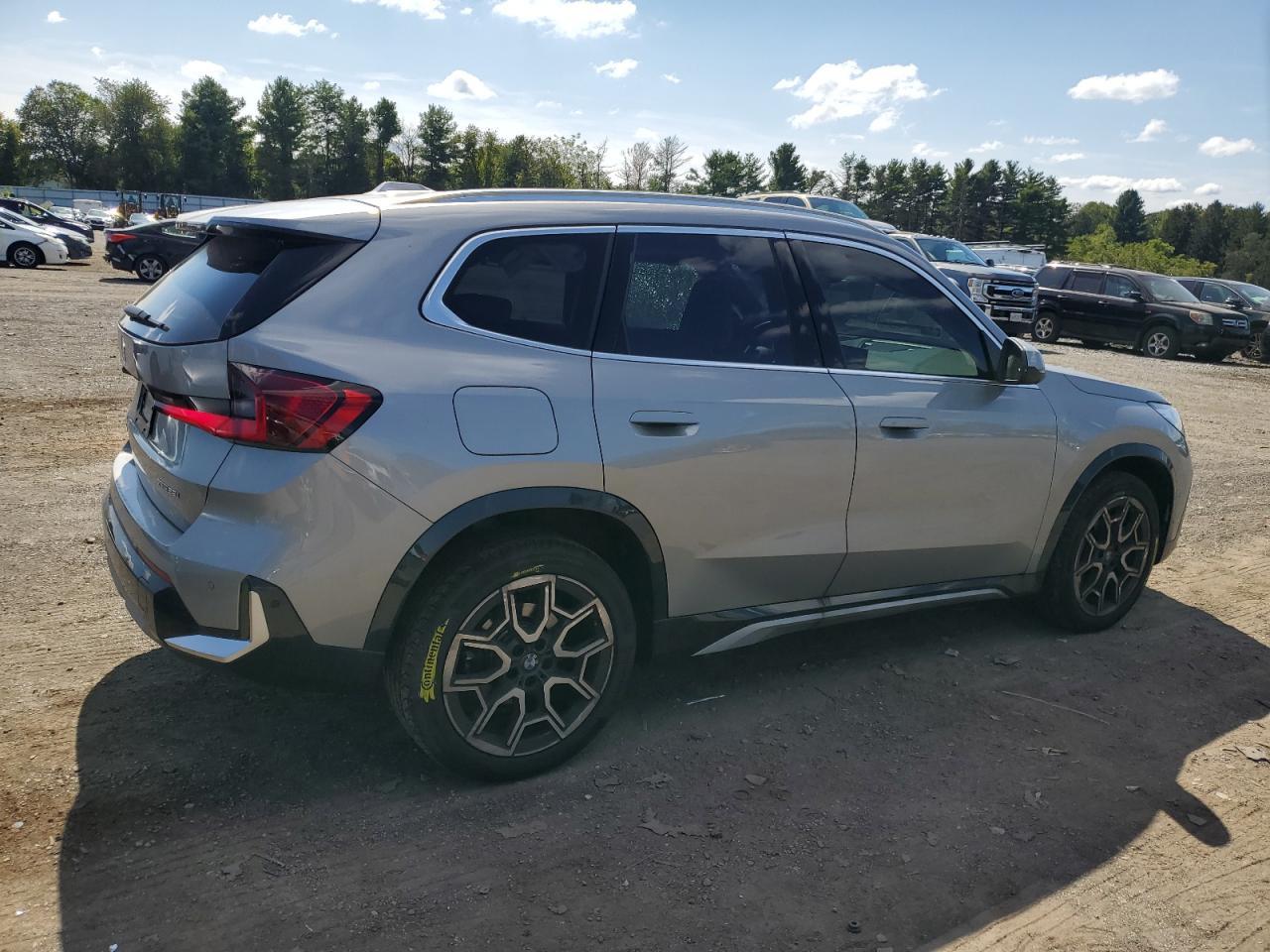 2025 BMW X1