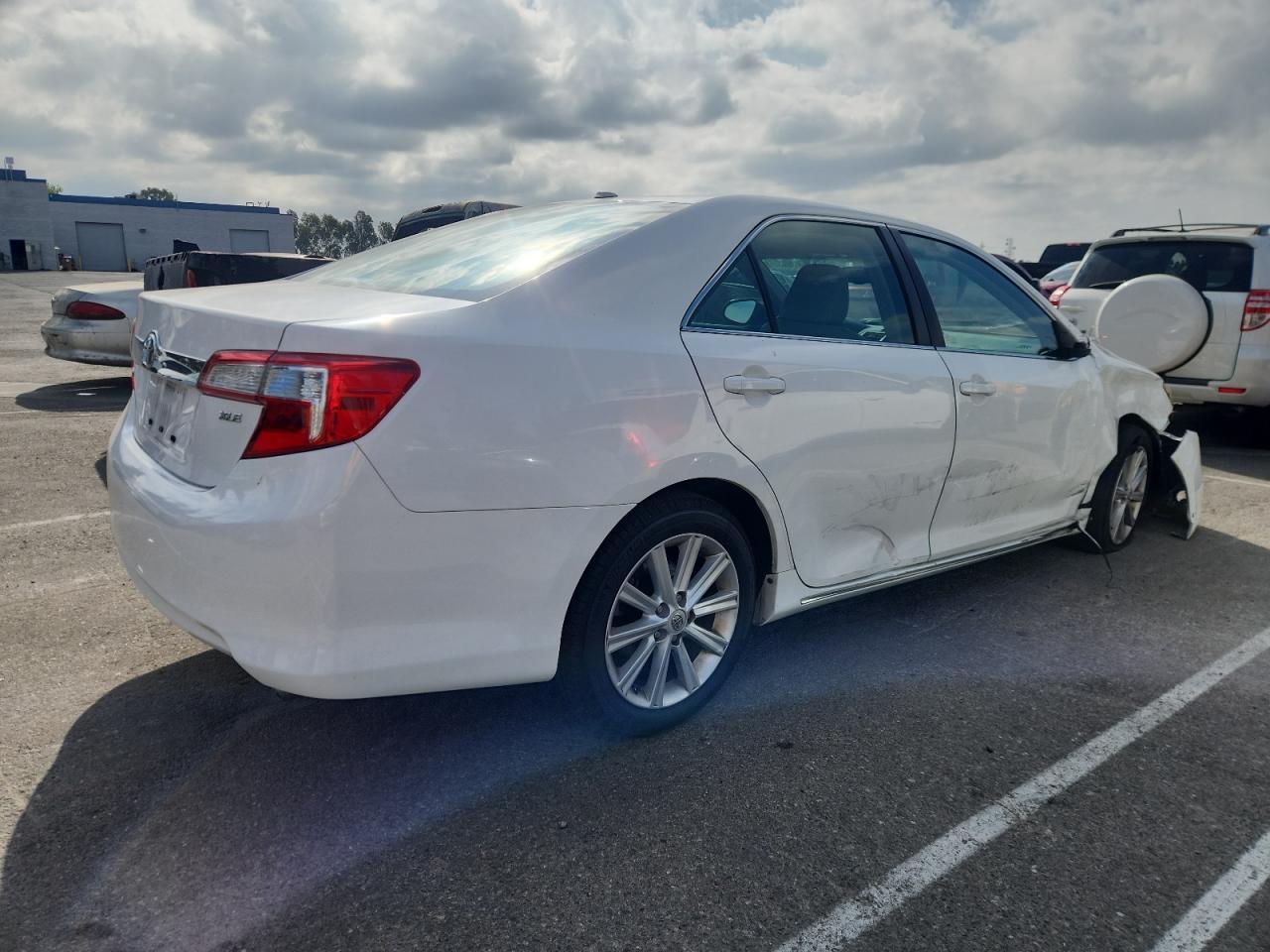 2013 TOYOTA CAMRY