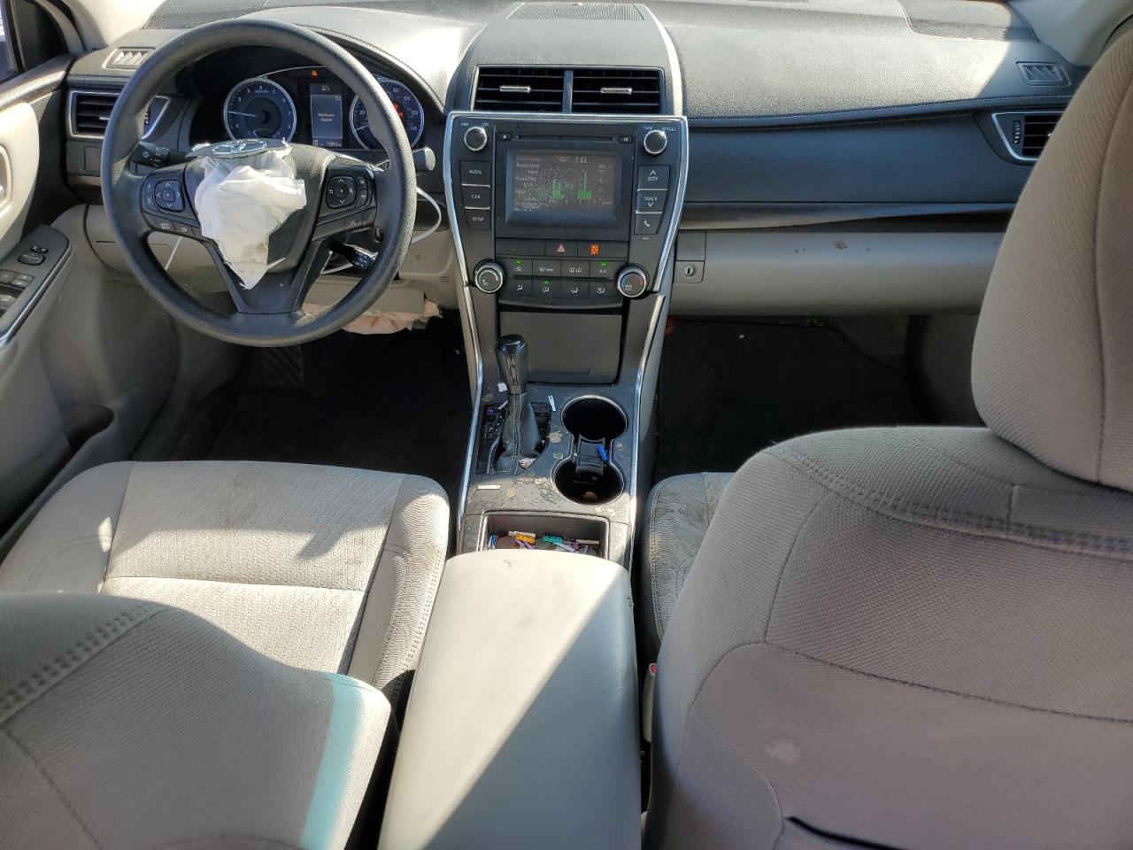 2016 TOYOTA CAMRY