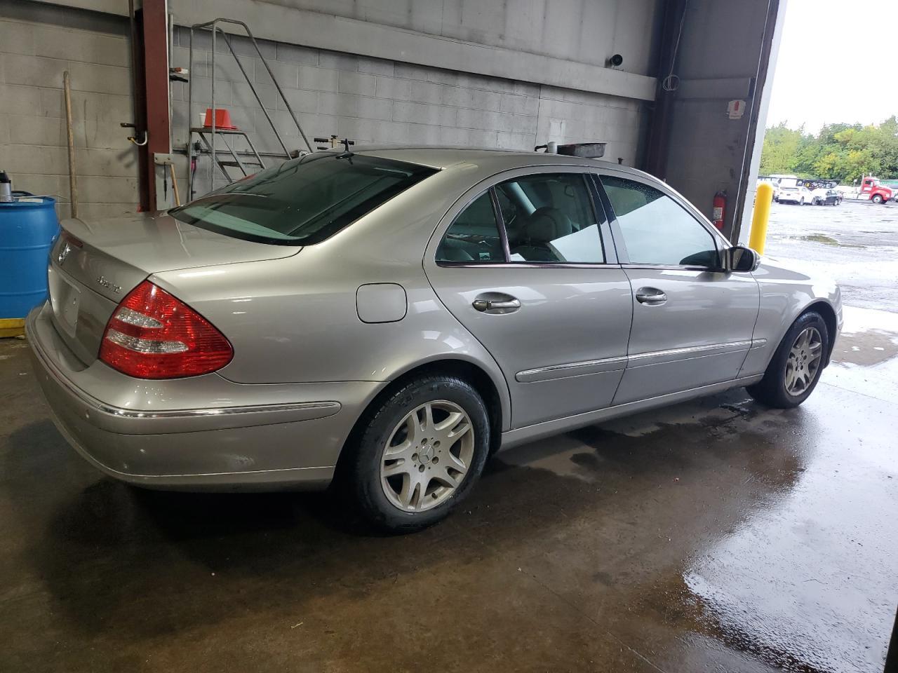 2004 MERCEDES-BENZ E-Class