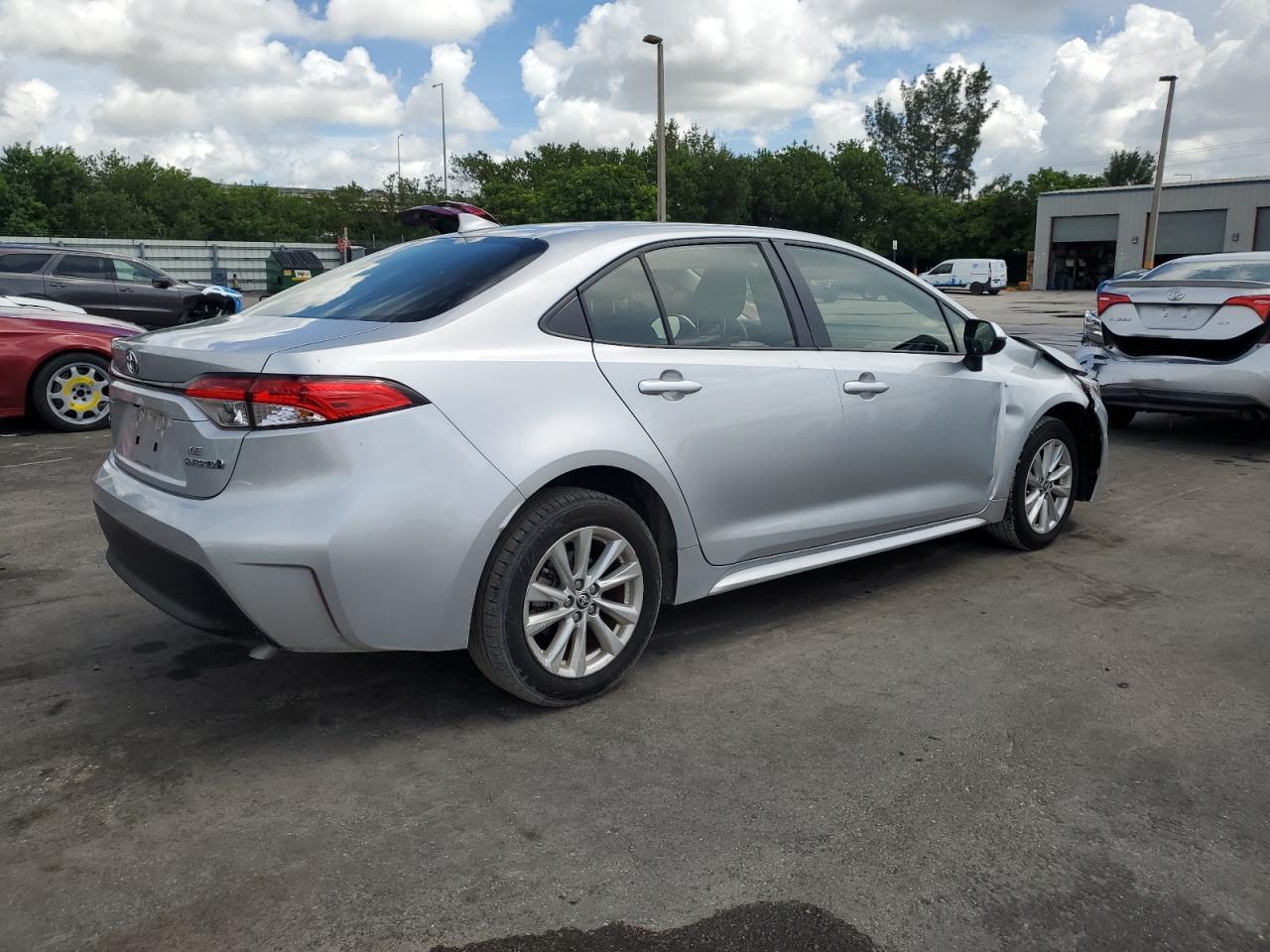 2024 TOYOTA COROLLA