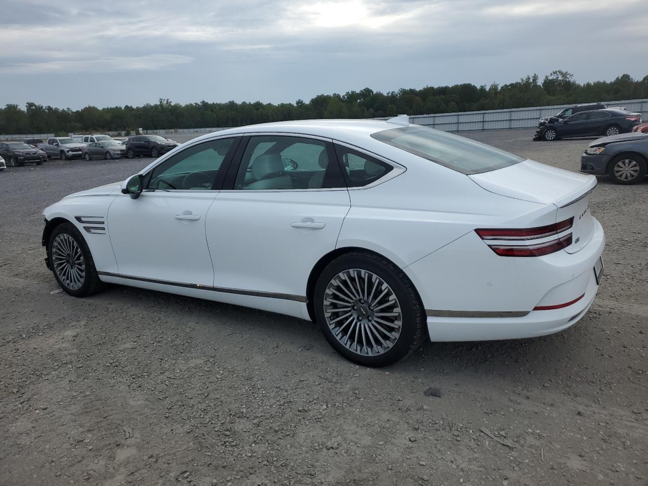 2023 GENESIS G80