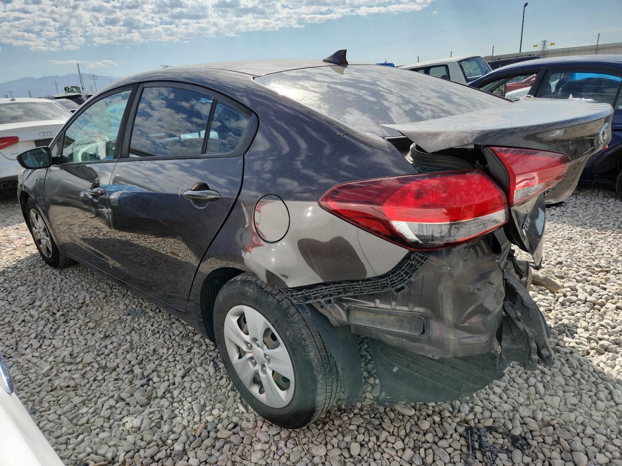2017 KIA FORTE