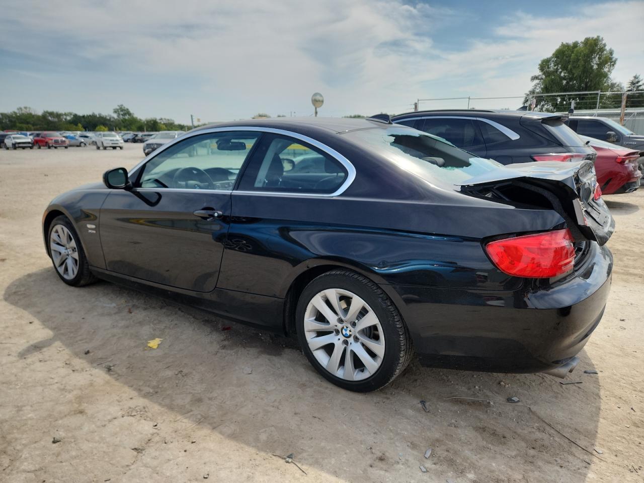 2011 BMW 3 SERIES