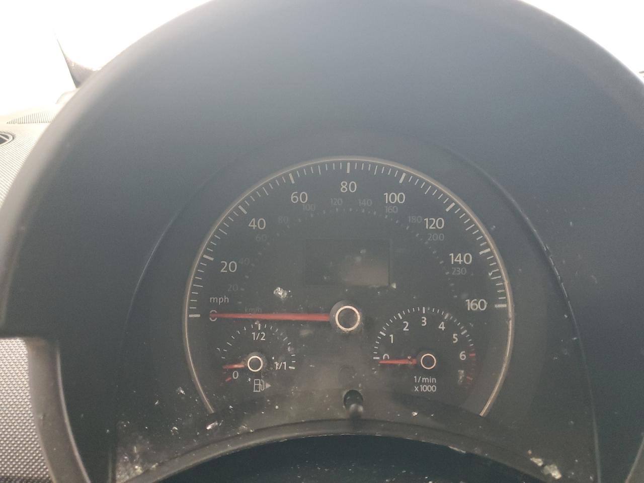 2010 VOLKSWAGEN Beetle