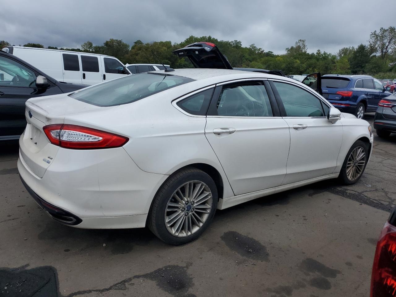 2016 FORD FUSION