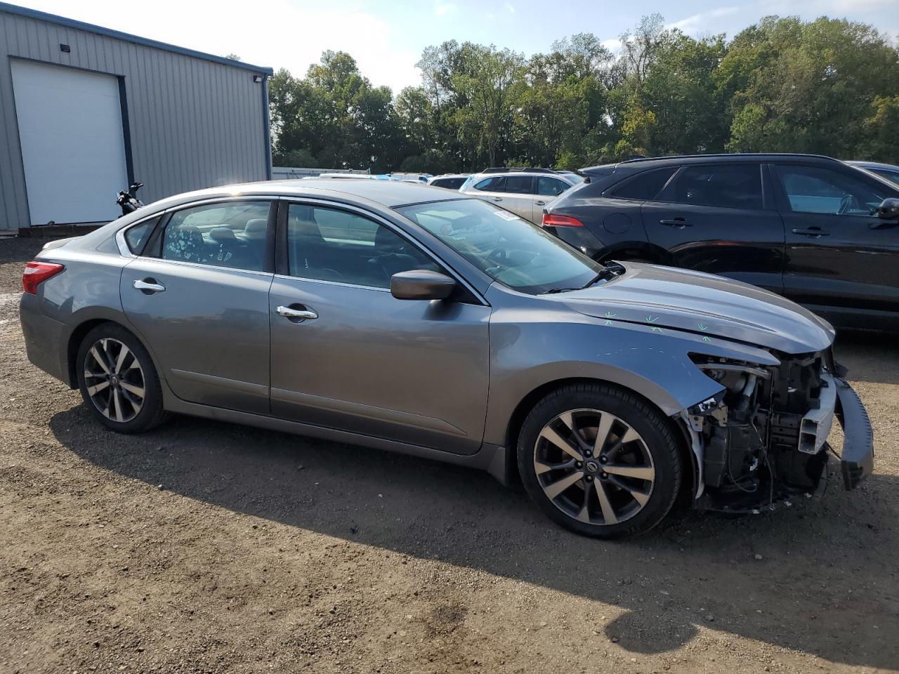 2016 NISSAN ALTIMA
